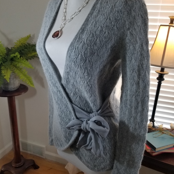 Sarah Spencer Sweaters - Sarah Spencer sz sm wrap sweater